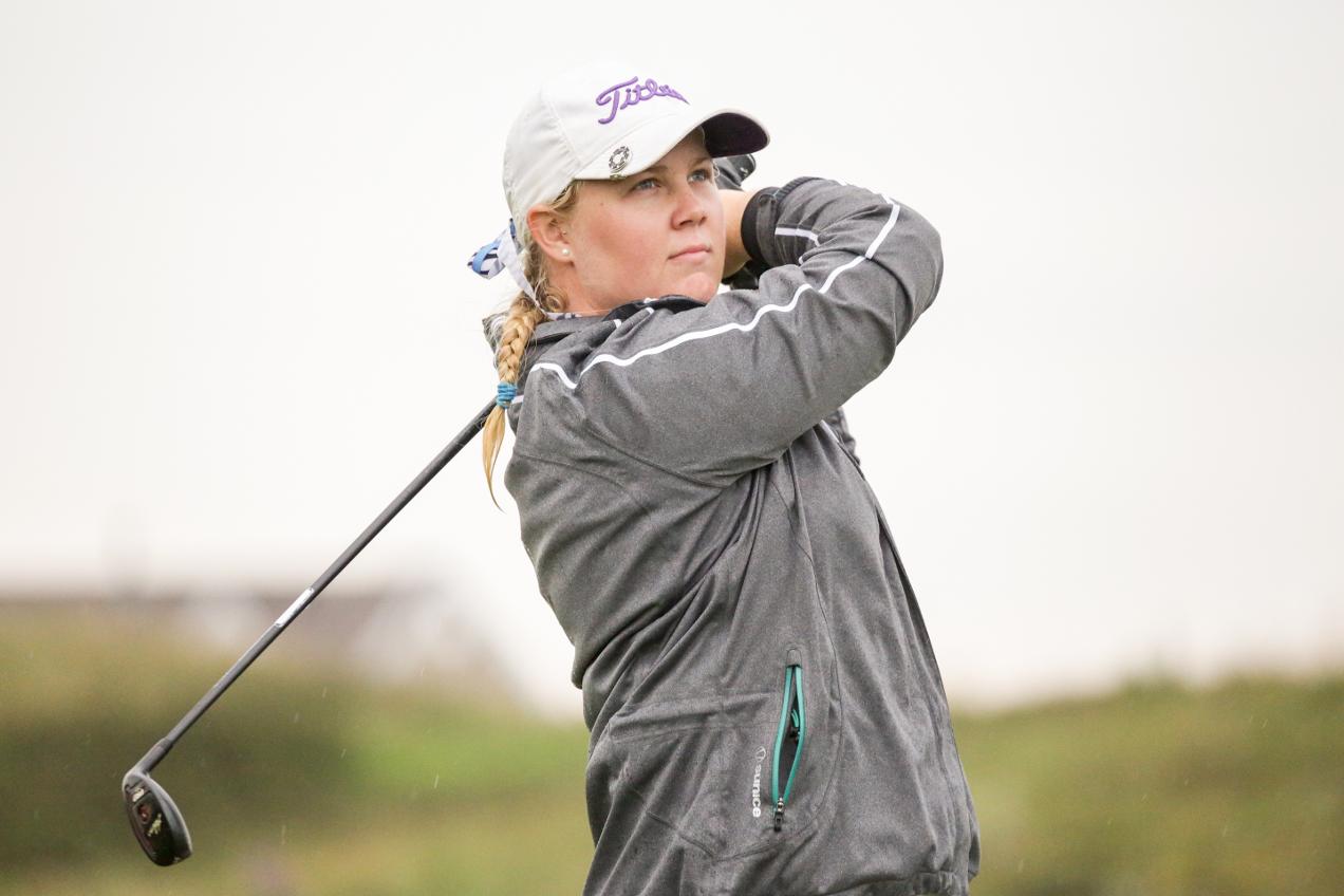 Knights golf victorious at provincials; Weavers and Littlefield named All-Canadians