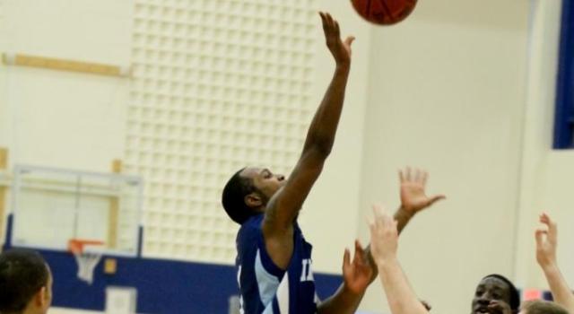Men's Basketball Defeat Sault College