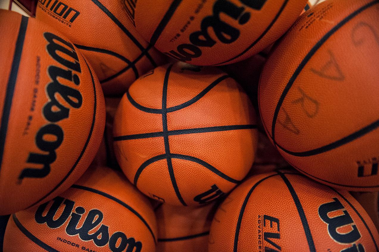Men's Basketball Pick Up First Win of the Season