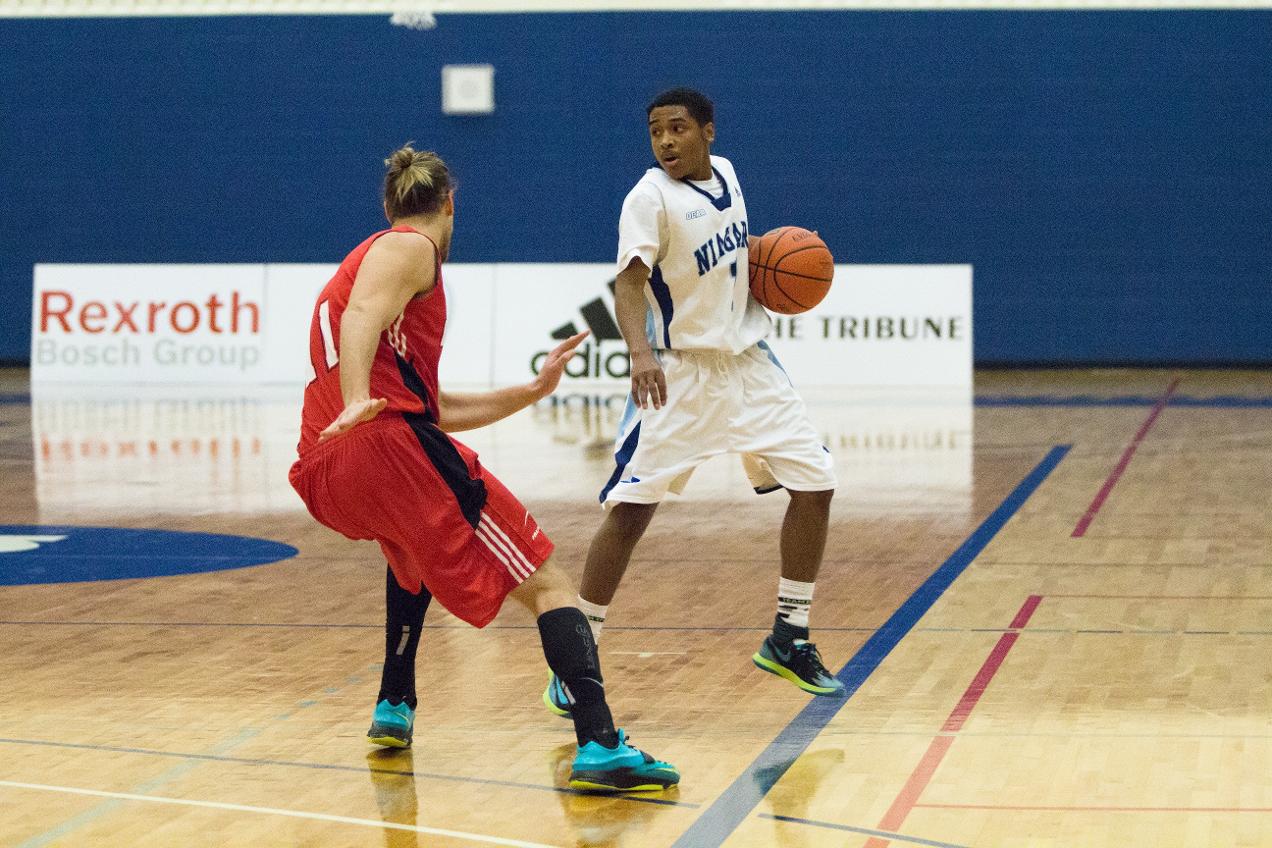 Men's Basketball Sweep Sault Cougars