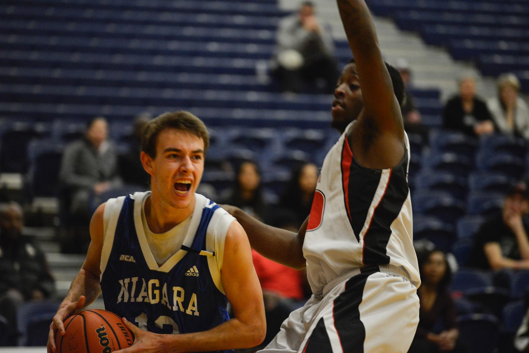 RECAP: Niagara Knights men&rsquo;s basketball advance to consolation final