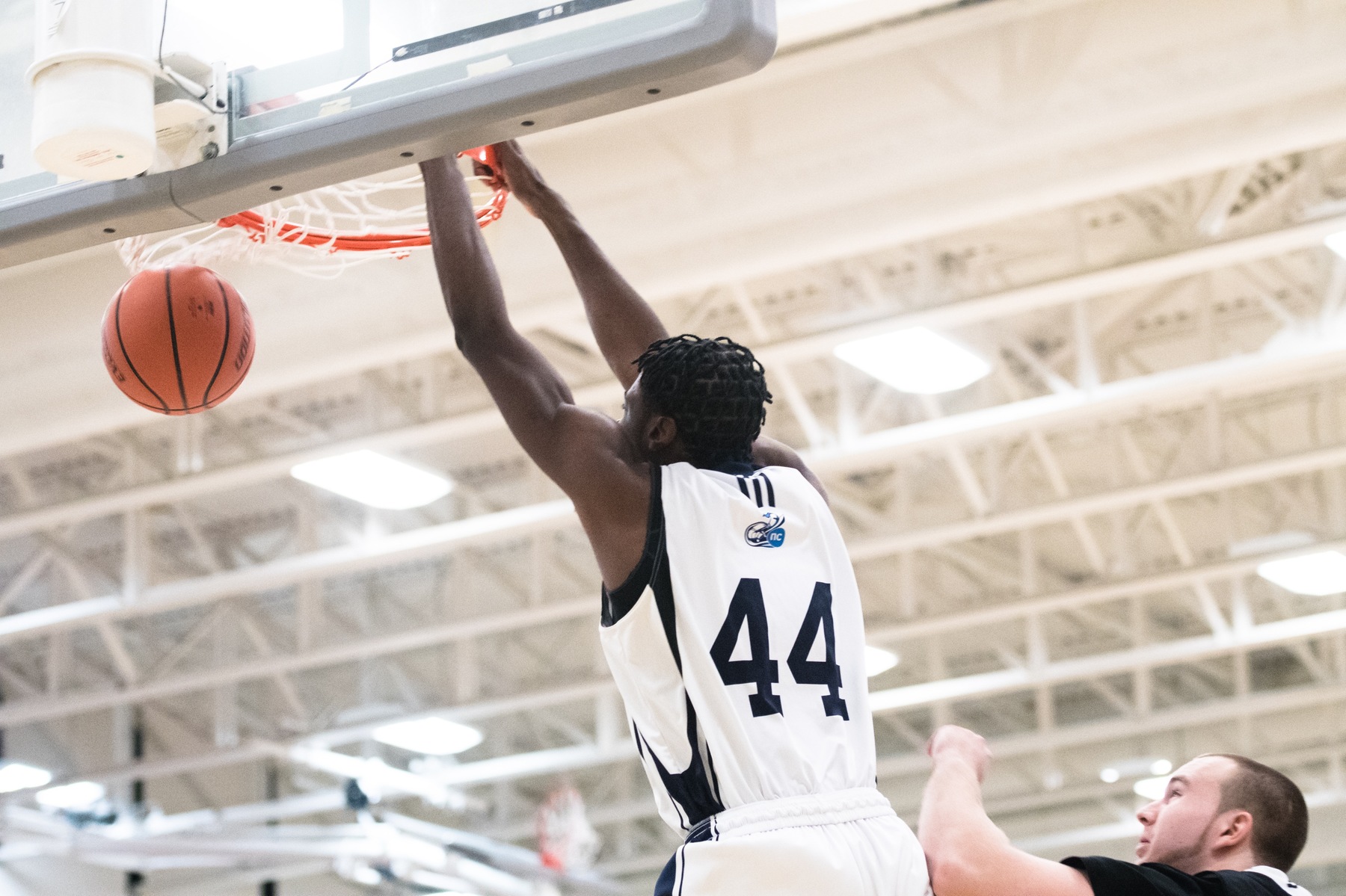 RECAP: Men's Basketball Advances to OCAA Final Four
