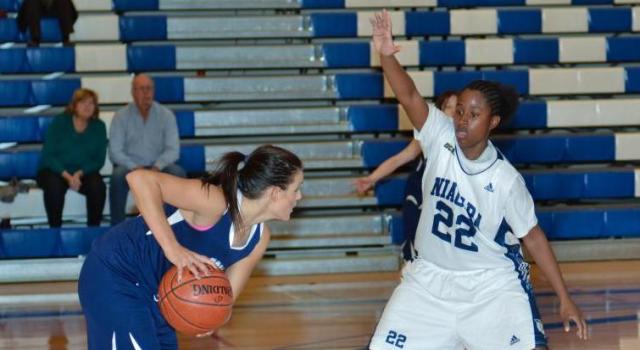 Knights Women's Basketball Team Split Weekend Road Games To Start New Year
