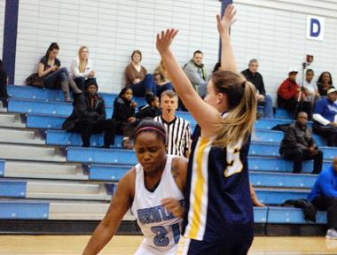 Knights Women&rsquo;s Basketball Team Fall To Bruins