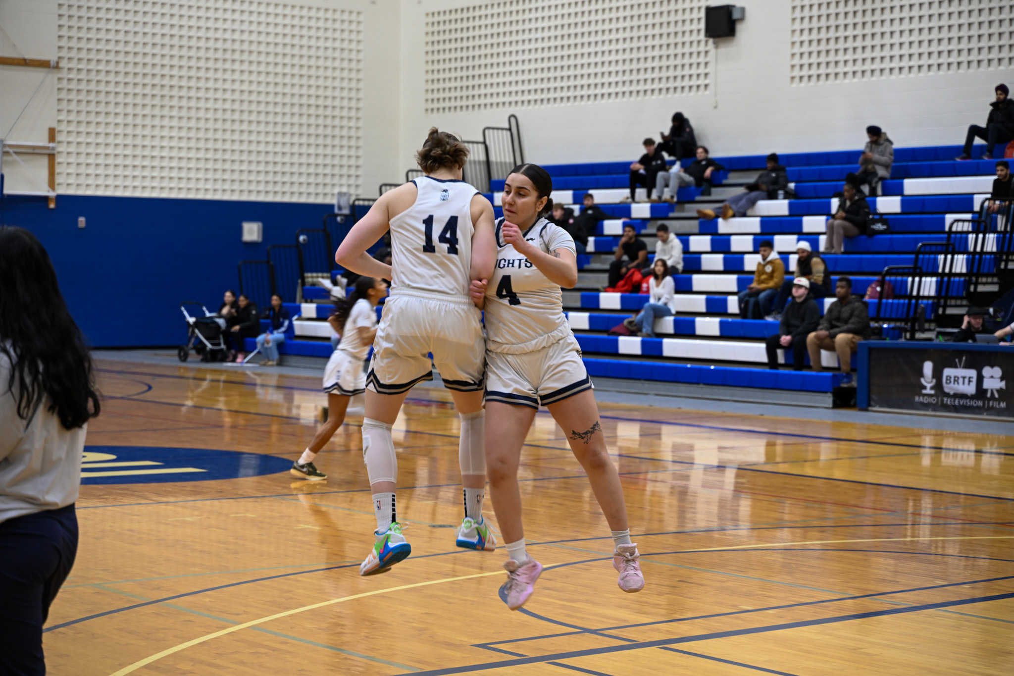 Knights women&rsquo;s basketball win nail biter versus Hawks
