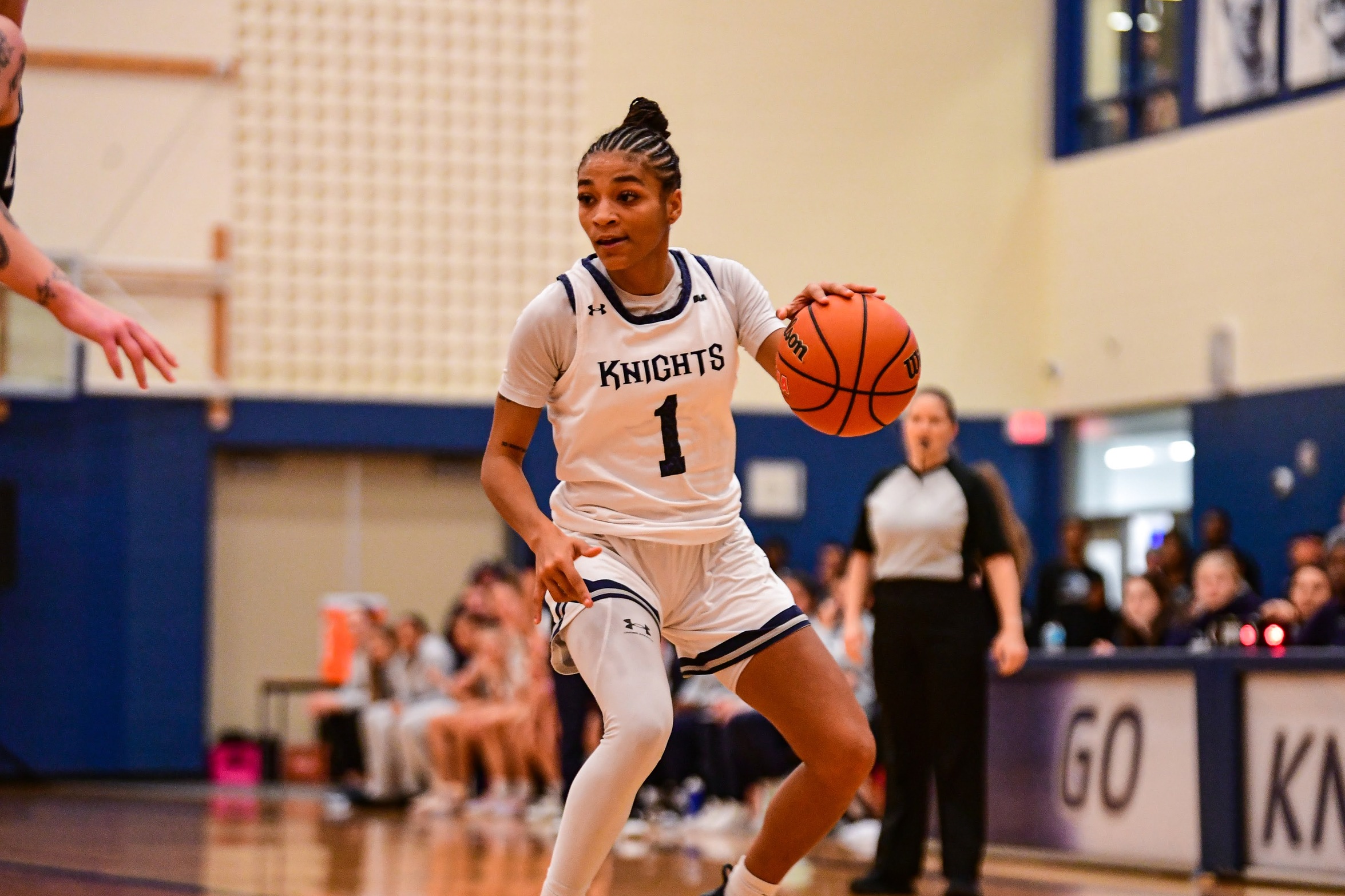 Knights Women&rsquo;s Basketball hold on for the win against Fanshawe