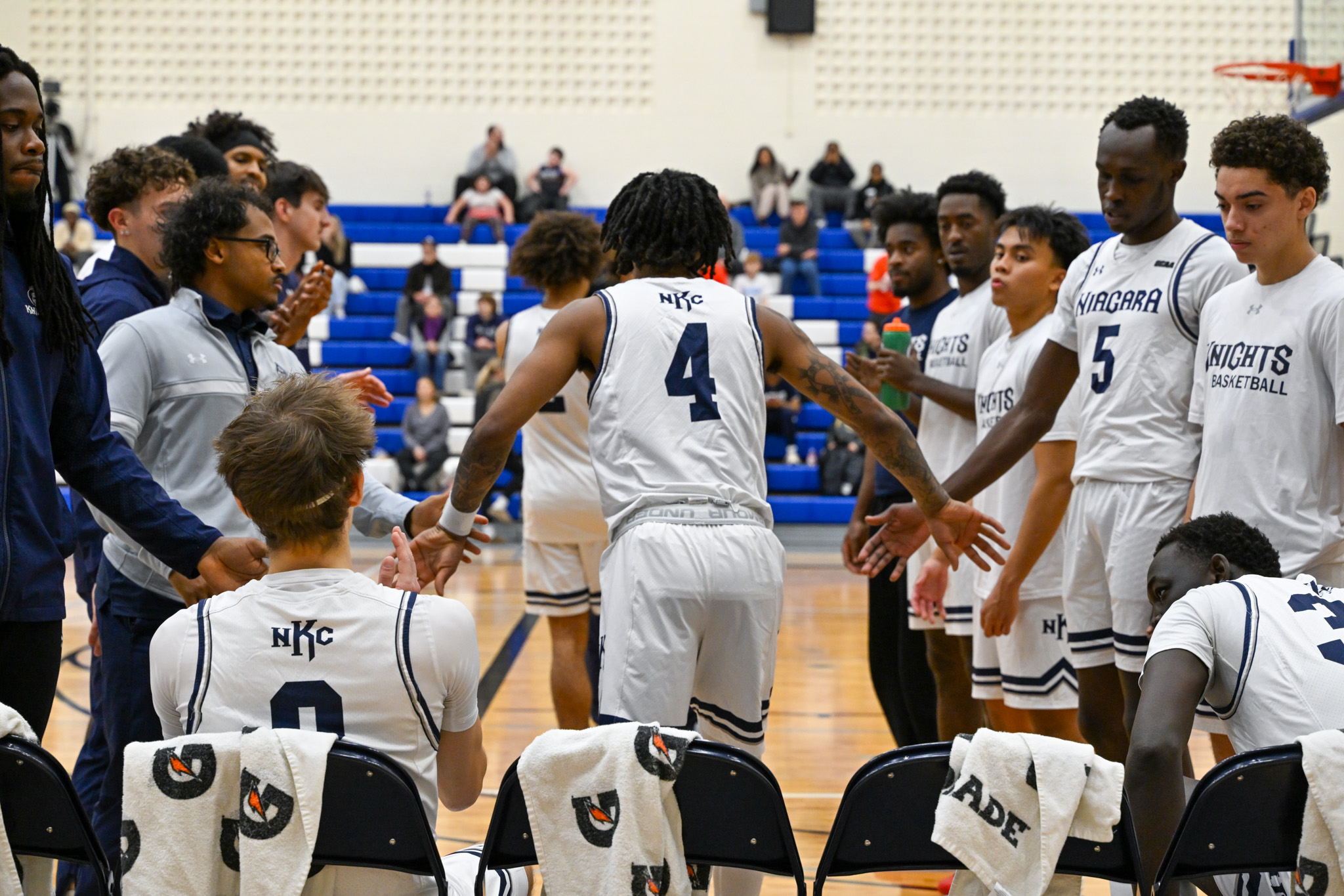 Knights Men&rsquo;s Basketball Split Double Header Weekend