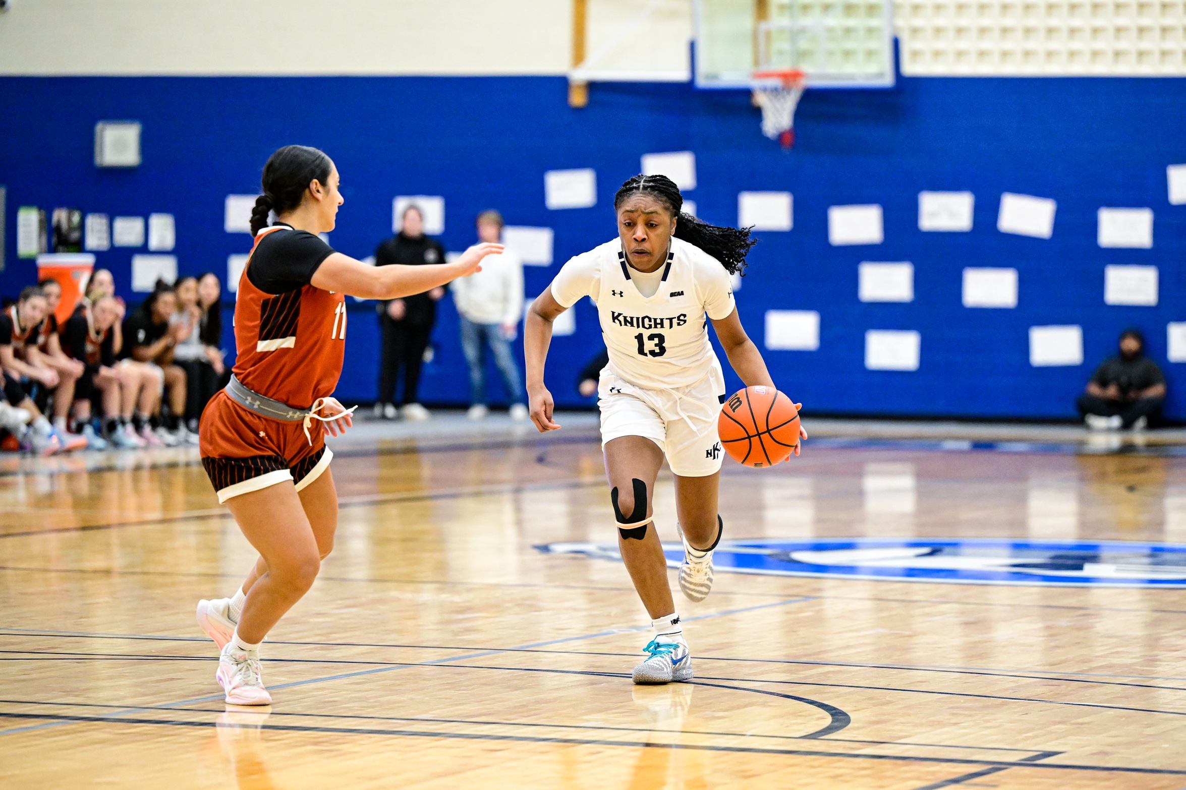 Knights Women&rsquo;s Basketball Fall on the Road to the Redeemer Royals