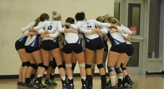 Women's Volleyball Win Second Straight