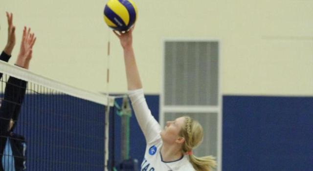 Women's Volleyball Defeat Bruins