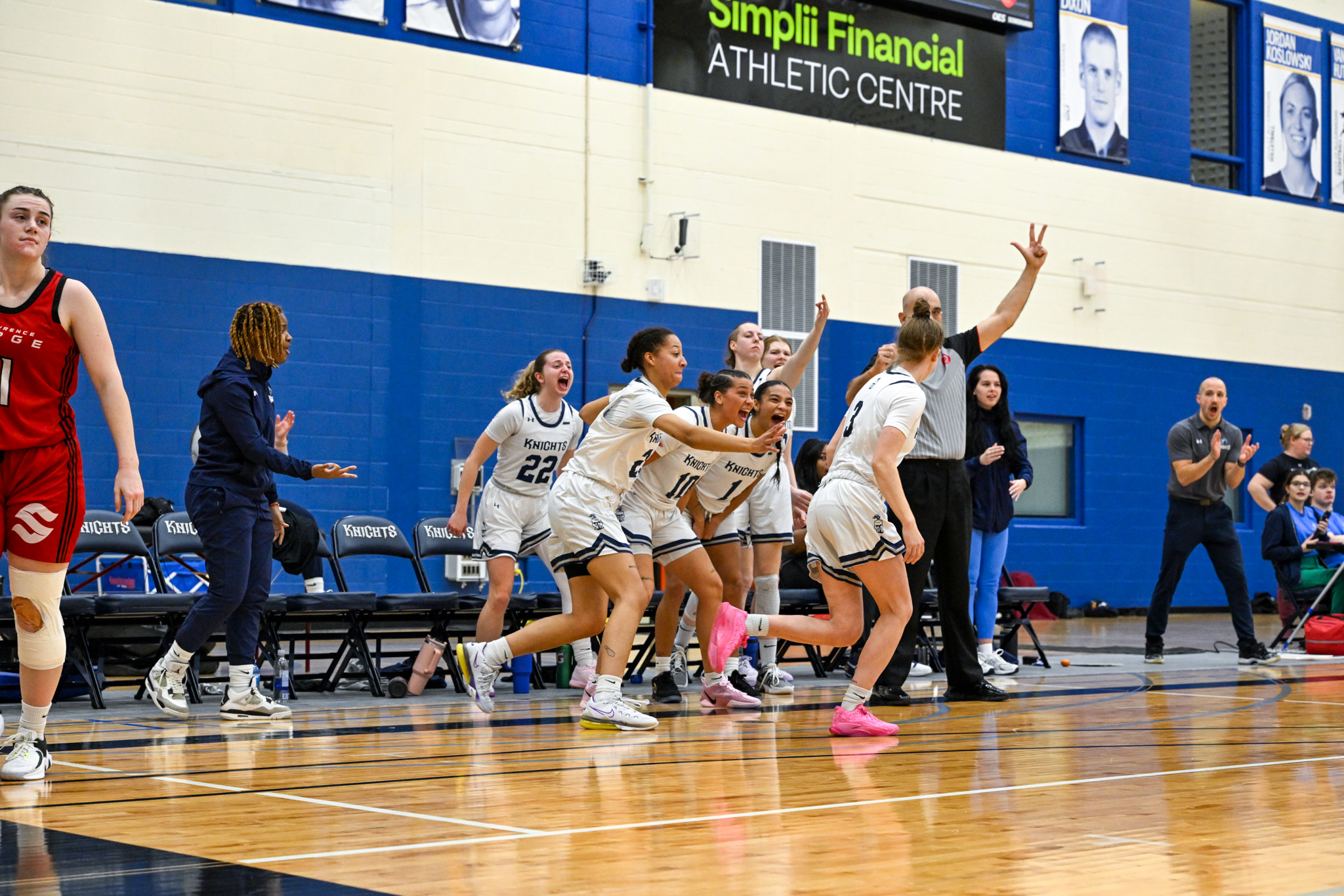Knights Women&rsquo;s Basketball Break Triple Digits in Win Over St. Lawrence